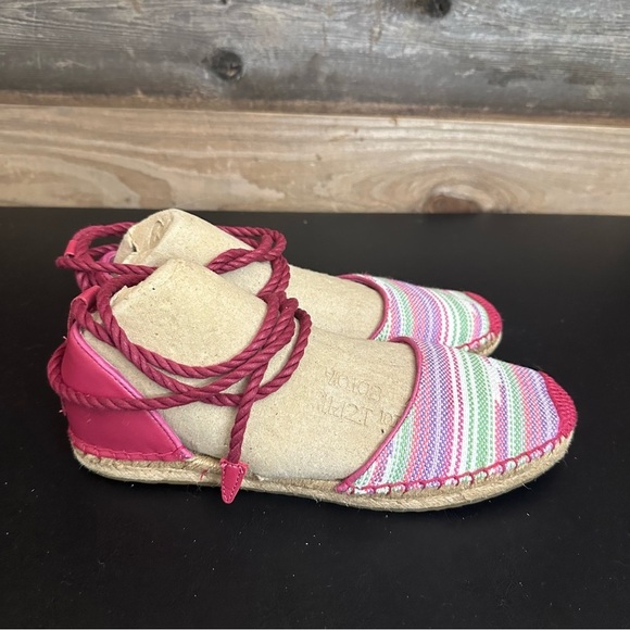 UGG Women’s Libbi Serape Striped Canvas Espadrilles Pink Fuschia Ankle Tie 7 - Picture 3 of 10